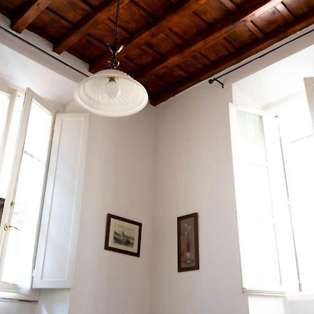 Edoardo'S Historic Apartment ローマ エクステリア 写真