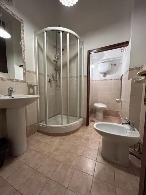 Edoardo'S Historic Apartment ローマ エクステリア 写真